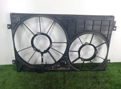 Recambio de calandra delantera de radiador para seat leon (1p1) 1.9 tdi referencia OEM IAM 1K0121207T  VAG