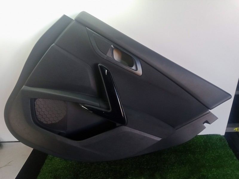 Recambio de guarnecido puerta trasera derecha para peugeot 508 2.0 16v hdi fap referencia OEM IAM 9686807577-G2231004  