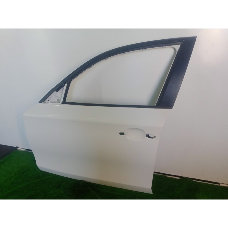 Recambio de puerta delantera izquierda para bmw serie 1 berlina (e81/e87) 2.0 16v referencia OEM IAM   