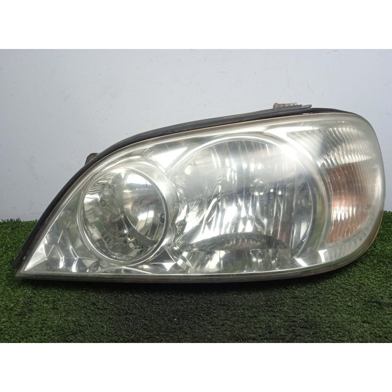 Recambio de faro izquierdo para kia carnival ii 2.9 crdi cat referencia OEM IAM 0K54E51040A  01-06