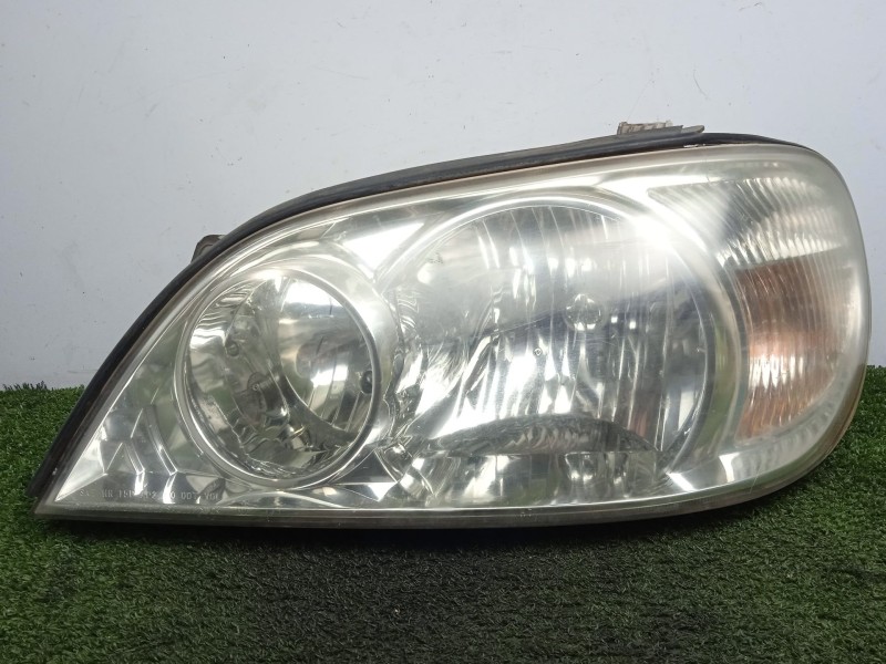 Recambio de faro izquierdo para kia carnival ii 2.9 crdi cat referencia OEM IAM 0K54E51040A  01-06