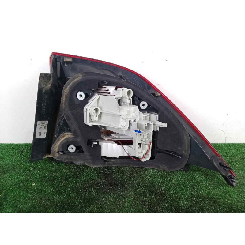 Recambio de piloto trasero izquierdo para volvo s60 lim. 2.0 diesel cat referencia OEM IAM 30796267  