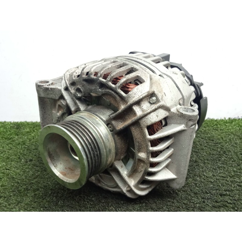 Recambio de alternador para renault megane i (ba0/1_) 1.6 e (ba0f, ba0s) referencia OEM IAM CGB13754 POLEA.FIJA - 6.CANALES 105A