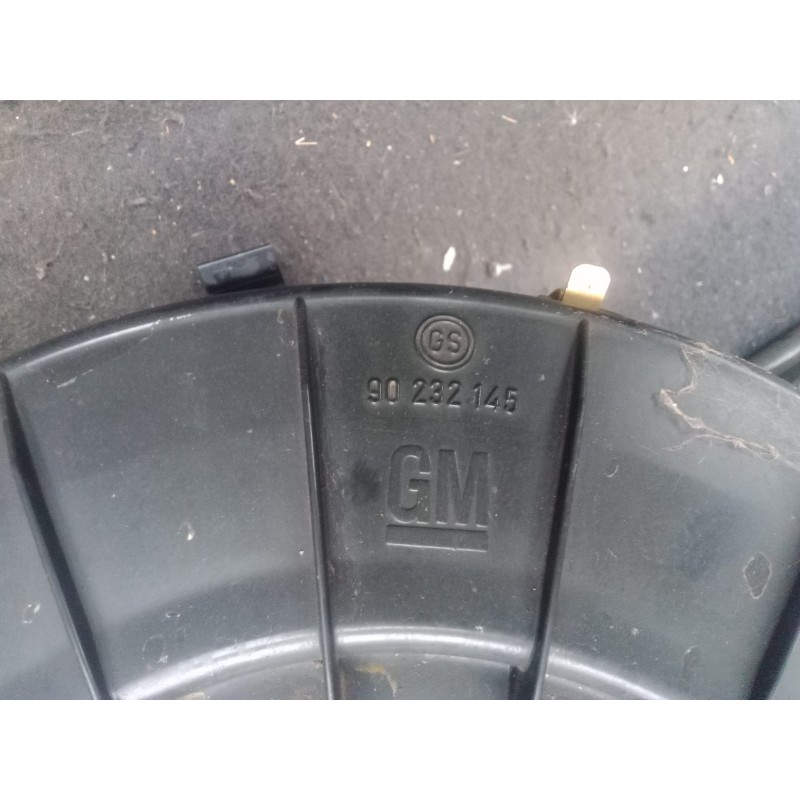 Recambio de filtro aire para opel kadett e 1.6 referencia OEM IAM 90232145  