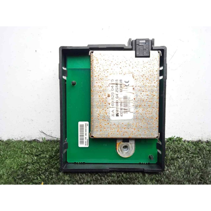 Recambio de modulo electronico para mercedes-benz clase b (w245) 2.0 cdi cat referencia OEM IAM A1698200475  