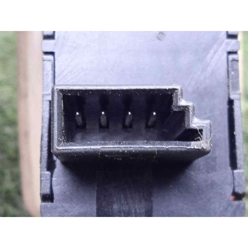 Recambio de mando elevalunas trasero derecho para bmw x3 (e83) 2.0 turbodiesel cat referencia OEM IAM 3448654  