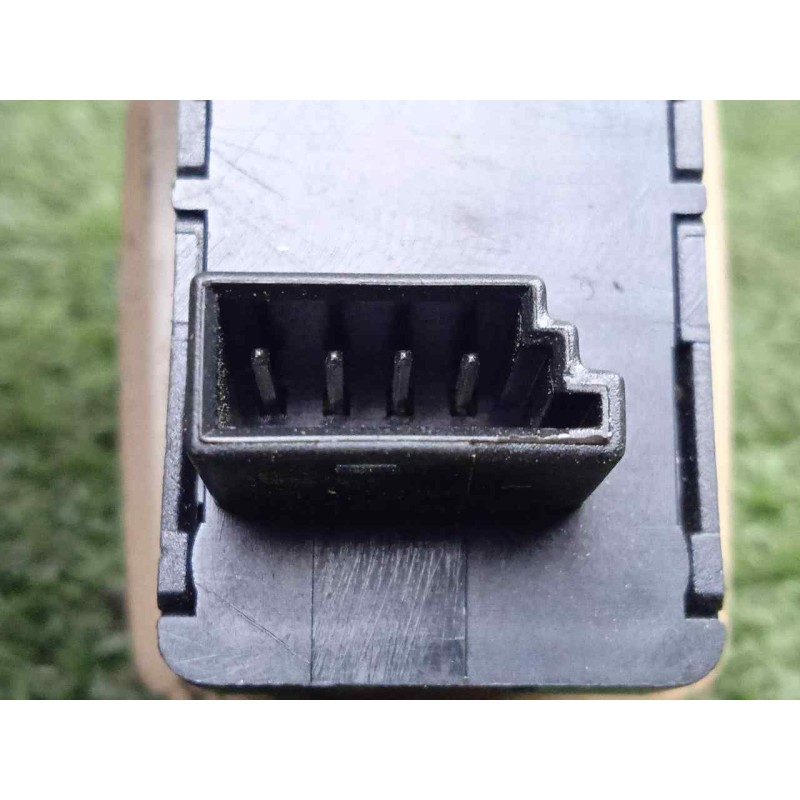 Recambio de mando elevalunas trasero izquierdo para bmw x3 (e83) 2.0 turbodiesel cat referencia OEM IAM 3445654  