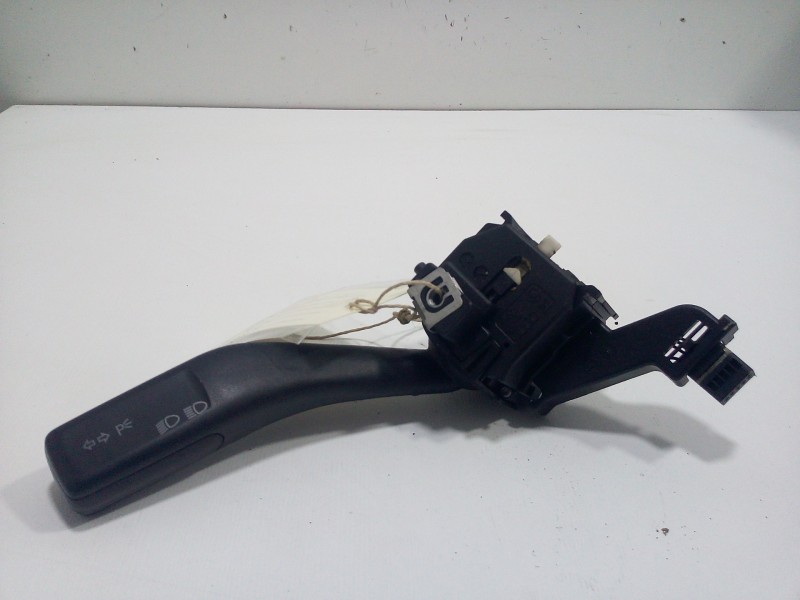 Recambio de mando luces para seat toledo (5p2) 2.0 tdi referencia OEM IAM 1K0953513-01103500  
