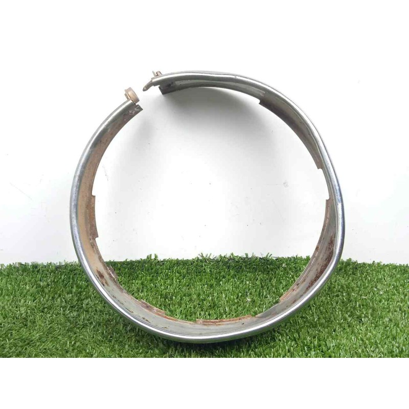 Recambio de faro derecho para seat 600 600 d referencia OEM IAM  SOLO.BISEL - CON.TARA CROMADO