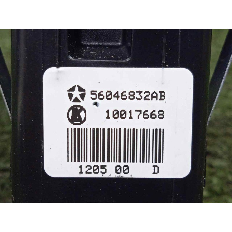 Recambio de mando elevalunas trasero izquierdo para fiat freemont (345) 2.0 16v multijet cat referencia OEM IAM 56046832AB  