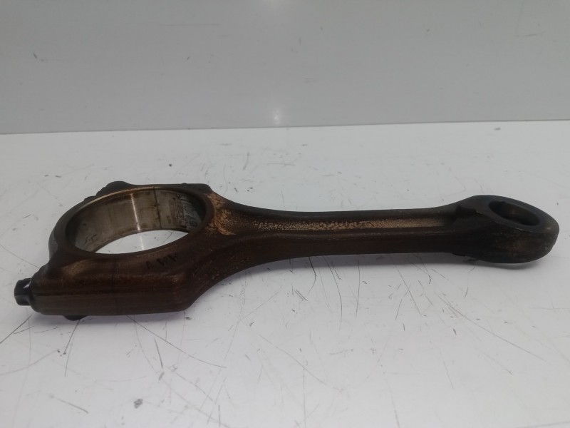 Recambio de biela para peugeot 207 1.6 16v cat referencia OEM IAM 813P  