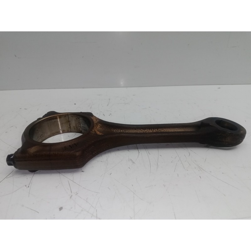 Recambio de biela para peugeot 207 1.6 16v cat referencia OEM IAM 813P  