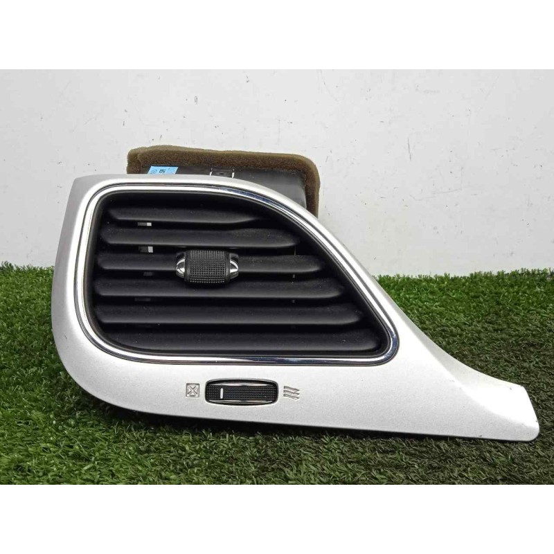 Recambio de aireador delantero izquierdo para fiat freemont (345) 2.0 16v multijet cat referencia OEM IAM 3000101LFN  