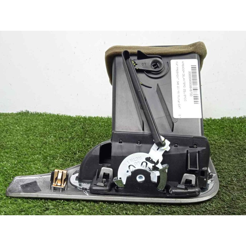 Recambio de aireador delantero izquierdo para fiat freemont (345) 2.0 16v multijet cat referencia OEM IAM 3000101LFN  