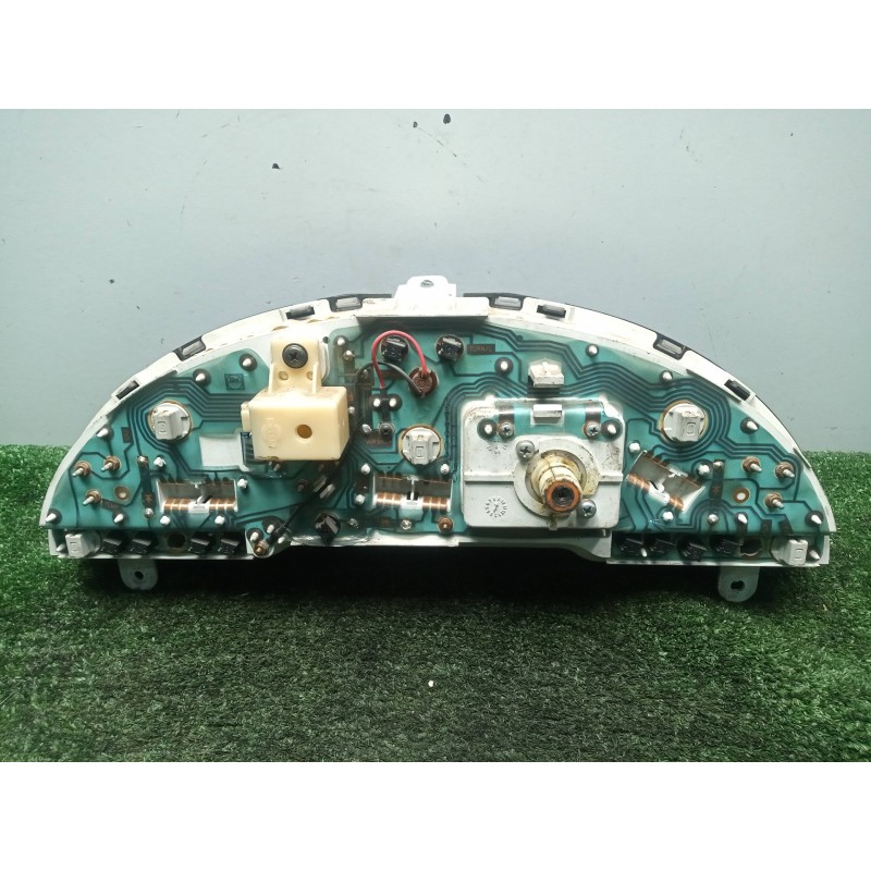 Recambio de cuadro instrumentos para nissan serena (c23m) 2.3 diesel referencia OEM IAM 21067501-248107C111 3.CONECTORES 