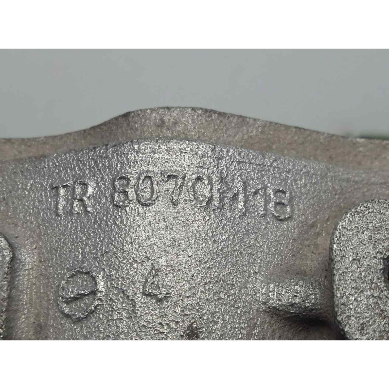 Recambio de soporte motor para volvo s60 lim. 2.0 diesel cat referencia OEM IAM 8070M18  