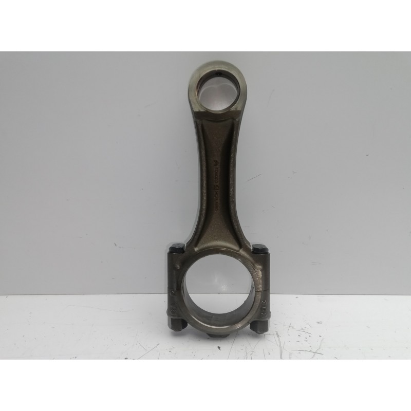 Recambio de biela para peugeot boxer furgón 2.0 blue-hdi fap cat referencia OEM IAM 303  