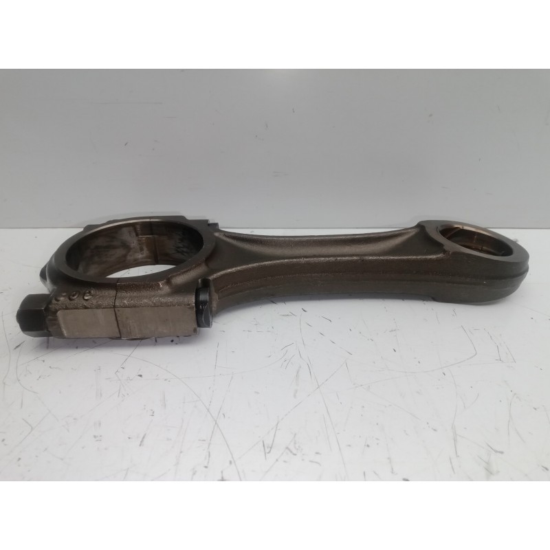 Recambio de biela para peugeot boxer furgón 2.0 blue-hdi fap cat referencia OEM IAM 303  