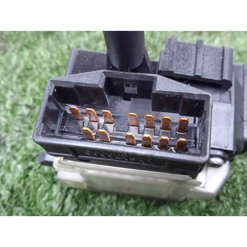 Recambio de mando limpia para hyundai santa fe (bm) 2.2 crdi cat referencia OEM IAM 934202B100  