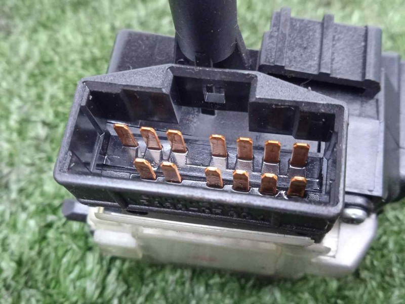 Recambio de mando limpia para hyundai santa fe (bm) 2.2 crdi cat referencia OEM IAM 934202B100  