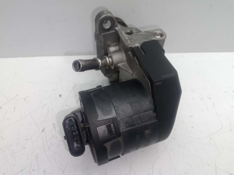 Recambio de valvula egr para bmw serie 1 berlina (e81/e87) 2.0 16v referencia OEM IAM 7810871  