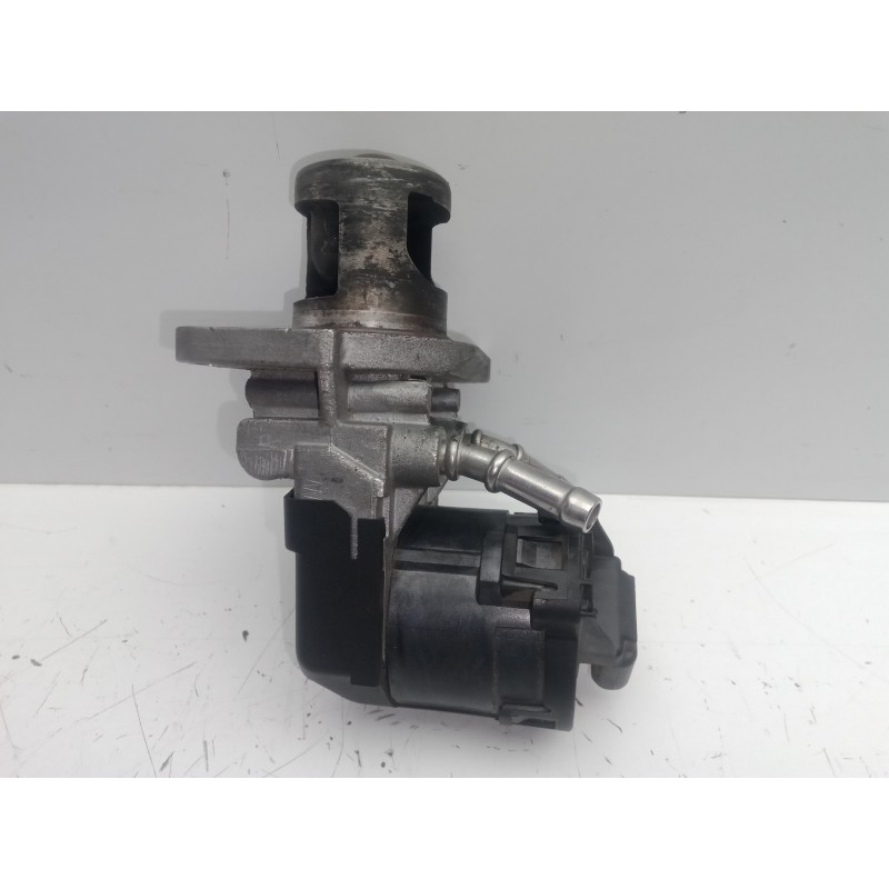 Recambio de valvula egr para bmw serie 1 berlina (e81/e87) 2.0 16v referencia OEM IAM 7810871  