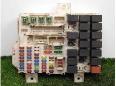 Recambio de caja reles / fusibles para smart forfour 1.3 cat referencia OEM IAM A4545400324-MN902449  