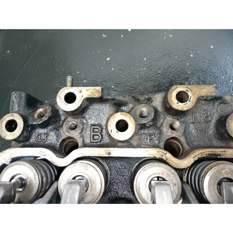 Recambio de culata para isuzu trooper 2.8 turbodiesel referencia OEM IAM 4J-4JBQF  50304
