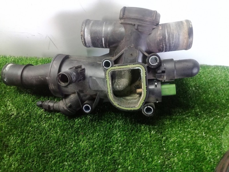Recambio de termostato para peugeot 508 2.0 16v hdi fap referencia OEM IAM 9656182980  