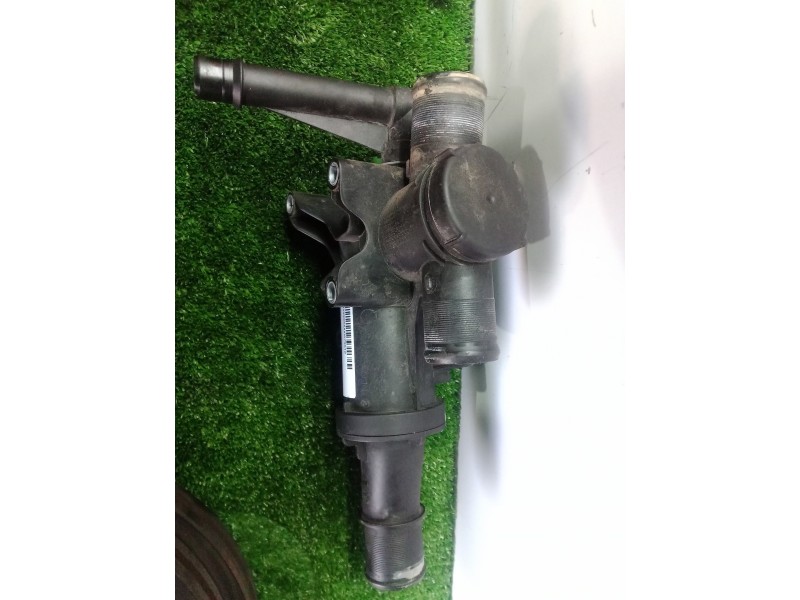 Recambio de termostato para peugeot 508 2.0 16v hdi fap referencia OEM IAM 9656182980  