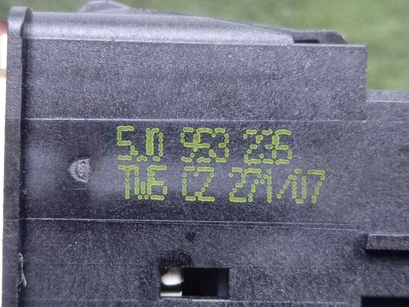 Recambio de warning para skoda fabia (5j2 ) 1.2 referencia OEM IAM 5J0953235  