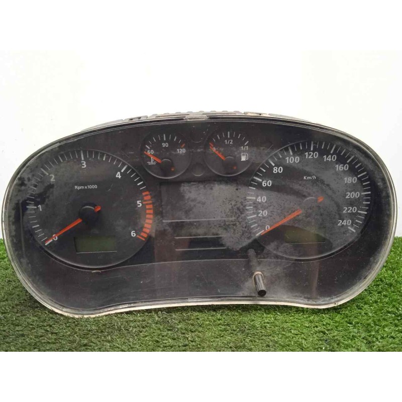 Recambio de cuadro instrumentos para seat leon (1m1) 1.9 tdi referencia OEM IAM 110080012004-1M0920800C  