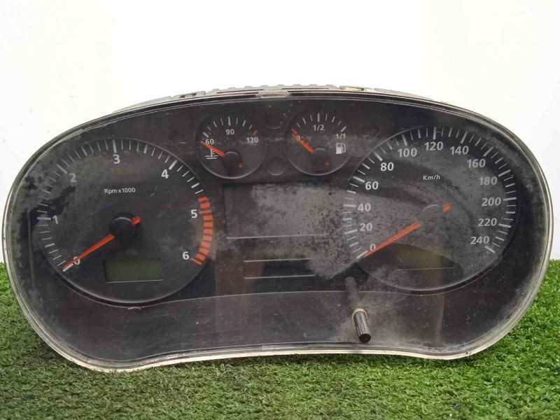 Recambio de cuadro instrumentos para seat leon (1m1) 1.9 tdi referencia OEM IAM 110080012004-1M0920800C  