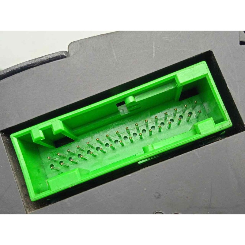 Recambio de cuadro instrumentos para seat leon (1m1) 1.9 tdi referencia OEM IAM 110080012004-1M0920800C  