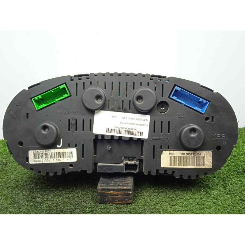 Recambio de cuadro instrumentos para seat leon (1m1) 1.9 tdi referencia OEM IAM 110080012004-1M0920800C  