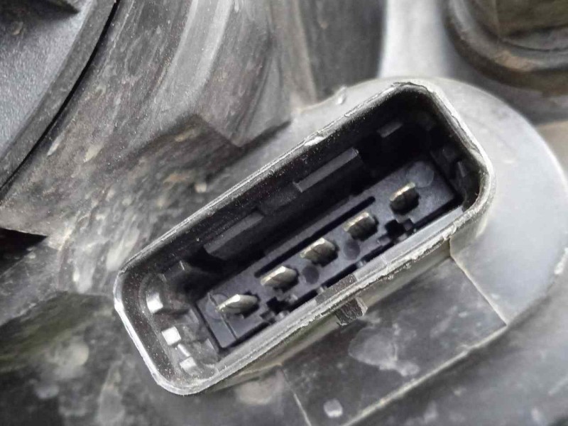 Recambio de faro izquierdo para renault megane ii classic berlina 1.4 16v referencia OEM IAM SINREFERENCIA 02-06 HALOGENO