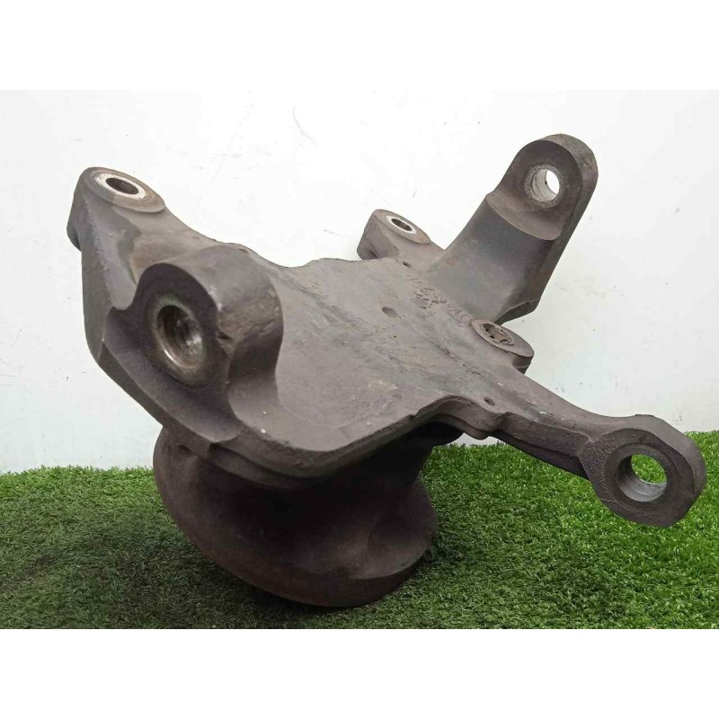 Recambio de mangueta delantera izquierda para iveco daily caja cerrada (2006 =>) 2.3 diesel referencia OEM IAM 504164280  