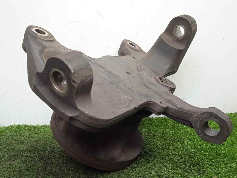 Recambio de mangueta delantera izquierda para iveco daily caja cerrada (2006 =>) 2.3 diesel referencia OEM IAM 504164280  