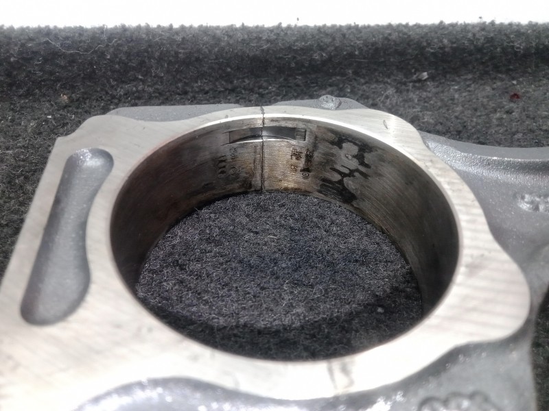 Recambio de biela para ssangyong rodius 2.7 turbodiesel cat referencia OEM IAM 960  