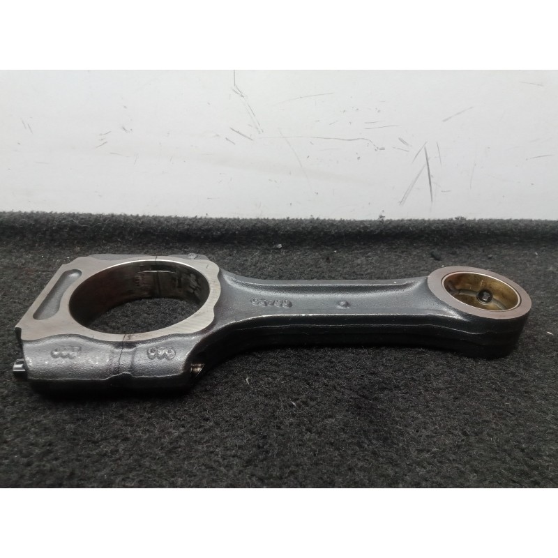 Recambio de biela para ssangyong rodius 2.7 turbodiesel cat referencia OEM IAM 960  