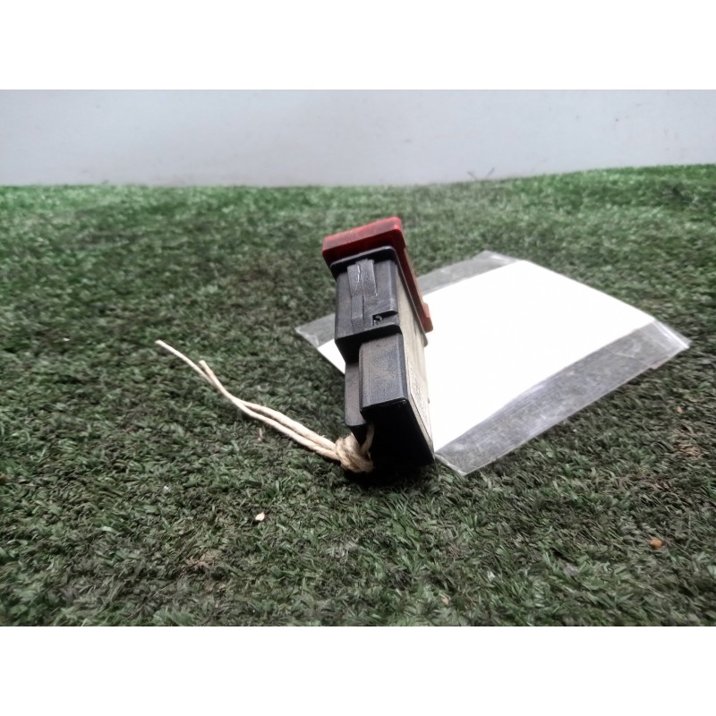 Recambio de warning para iveco daily caja cerrada (2006 =>) 2.3 diesel referencia OEM IAM 69501526 4.PINES 