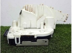 Recambio de cerradura puerta trasera derecha para fiat freemont (345) 2.0 16v multijet cat referencia OEM IAM SINREFERENCIA 4.PI