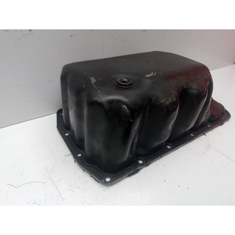 Recambio de carter para peugeot 308 1.6 16v referencia OEM IAM V75504838003  