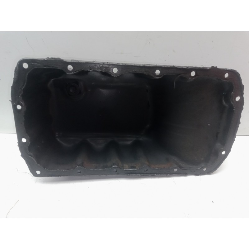 Recambio de carter para peugeot 308 1.6 16v referencia OEM IAM V75504838003  