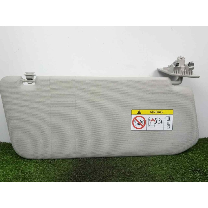 Recambio de parasol derecho para man tge kasten (uy) 2.0 tdi referencia OEM IAM 7C0857552BF-7C0857020  