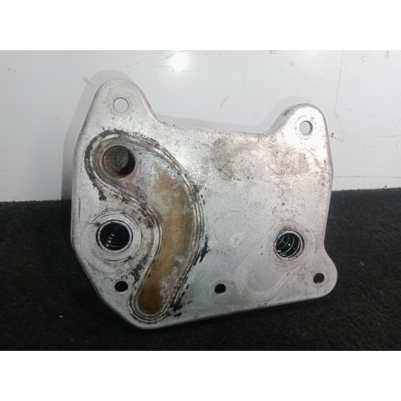 Recambio de enfriador aceite motor para mercedes-benz clase c (w203) berlina 2.2 cdi cat referencia OEM IAM A6121880301  