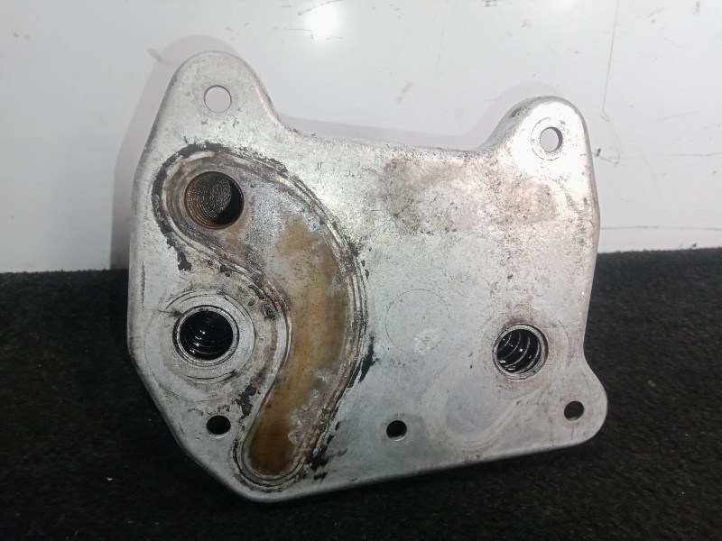 Recambio de enfriador aceite motor para mercedes-benz clase c (w203) berlina 2.2 cdi cat referencia OEM IAM A6121880301  