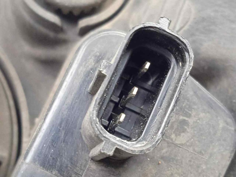 Recambio de faro derecho para hyundai elantra (xd) 2.0 crdi cat referencia OEM IAM SINREFERENCIA 04-07 