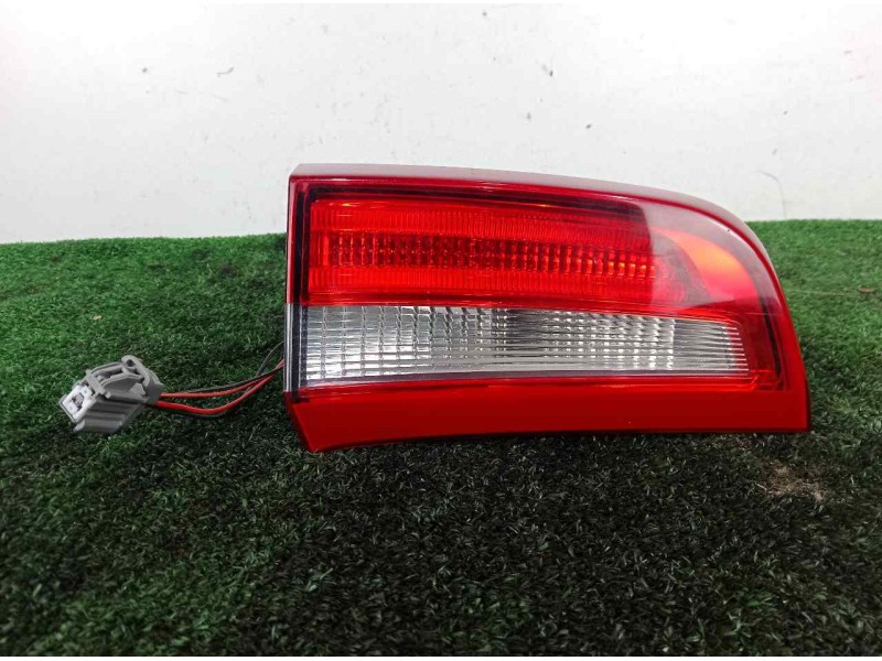 Recambio de piloto trasero izquierdo interior para volvo s60 lim. 2.0 diesel cat referencia OEM IAM 30796271  