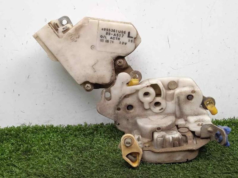 Recambio de cerradura puerta delantera izquierda para nissan serena (c23m) 2.3 diesel referencia OEM IAM  4.PINES 